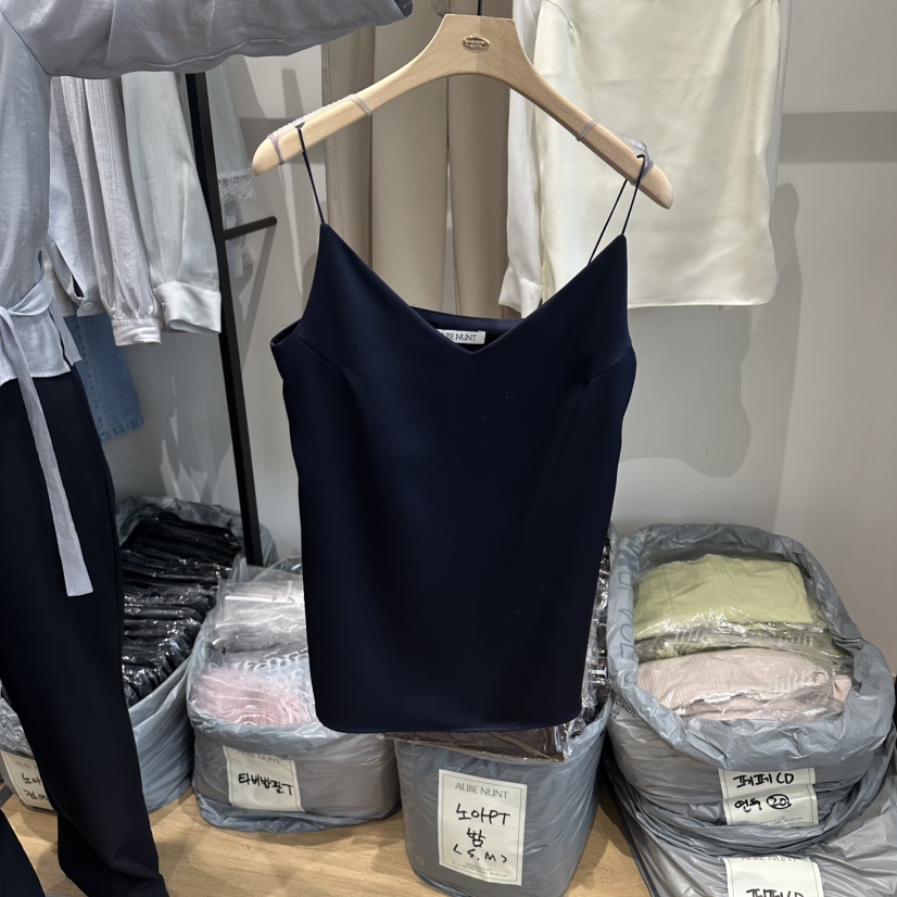 aube nunt韓國代購女裝新款熱賣職業推薦休閑26春夏吊帶背心aube nunt吊帶/背心圖色3