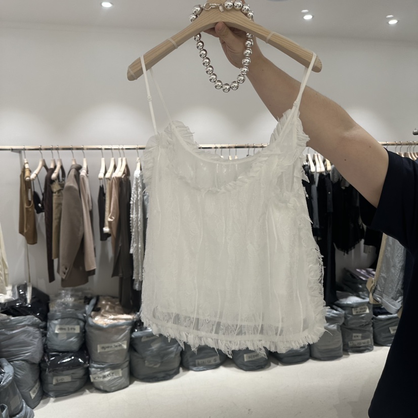 CONNAUGHT/DAILYJUD韓國直郵女士新款推薦吊帶背心泡泡袖蕾絲CONNAUGHT/DAILYJUD吊帶/背心