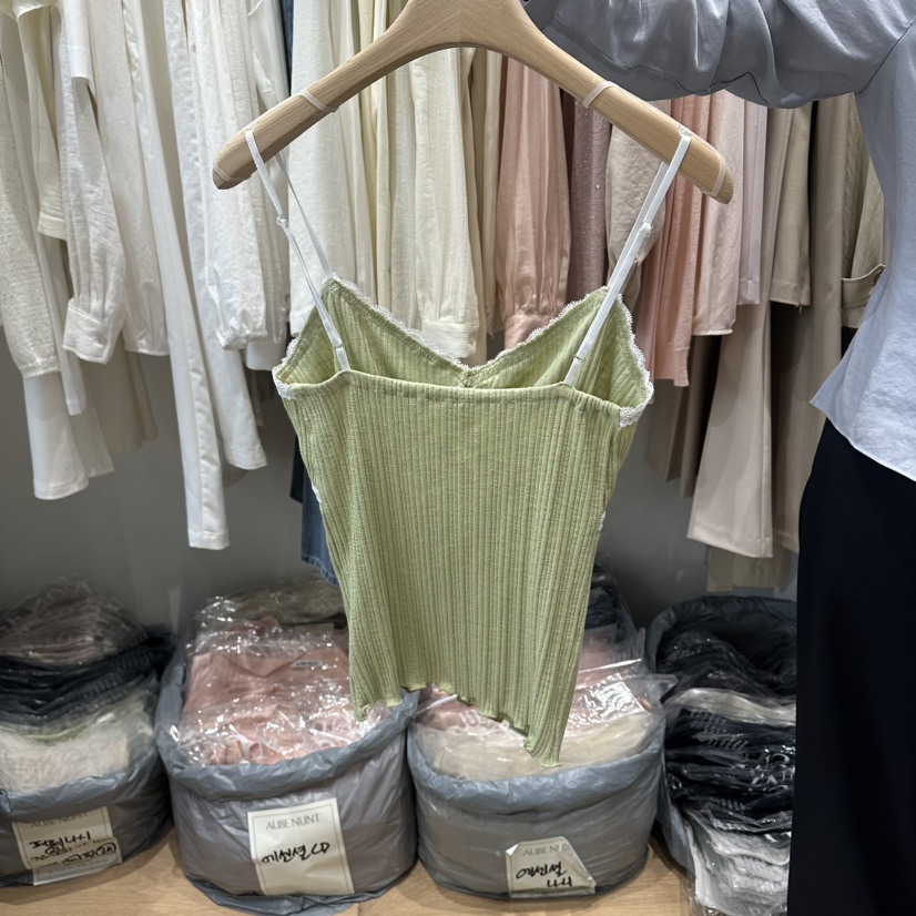 aube nunt韓國東大門直郵女裝新款職業休閑熱賣吊帶背心aube nunt吊帶/背心