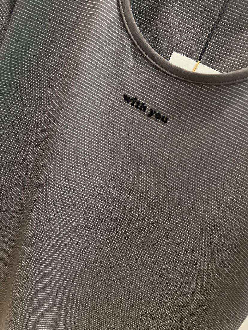 GLAD SOME韓國代購女裝新品休閑推薦職業時尚人氣熱賣T恤GLAD SOMET恤