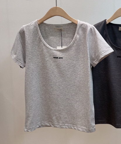 GLAD SOME韓國代購女裝新品休閑推薦職業時尚人氣熱賣T恤GLAD SOMET恤圖色1