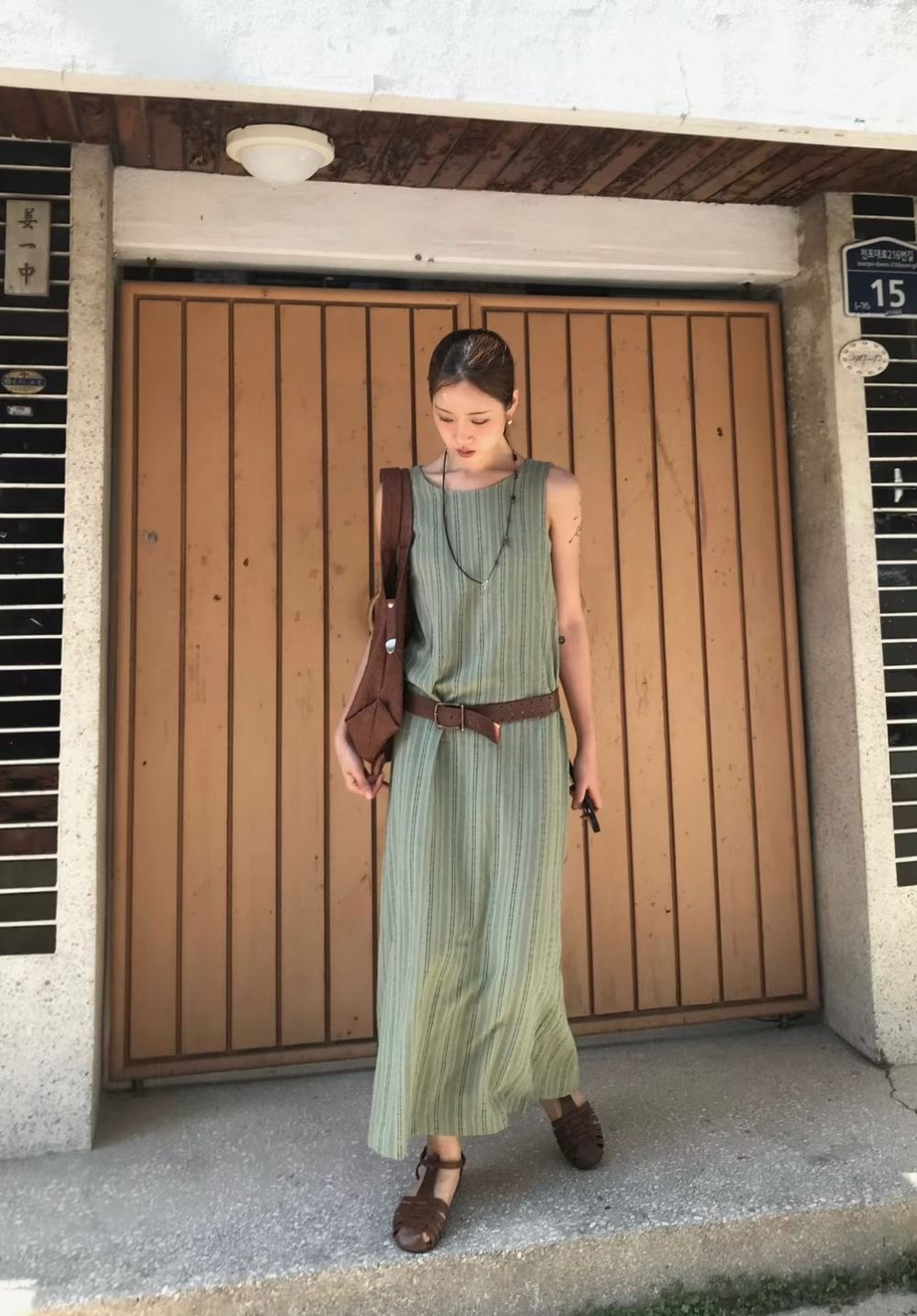 9nine韓國東大門代購女裝新款時尚人氣休閑連衣裙不含腰帶9nine連衣裙圖色1