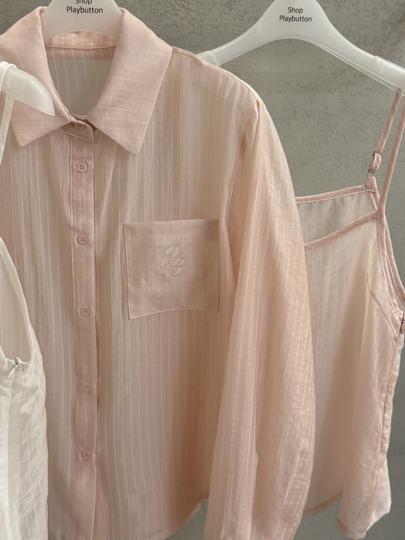 PLAYBUTTON-P韓國東大門直郵女裝新款26春夏熱賣襯衫蕾絲衫PLAYBUTTON襯衫/蕾絲衫