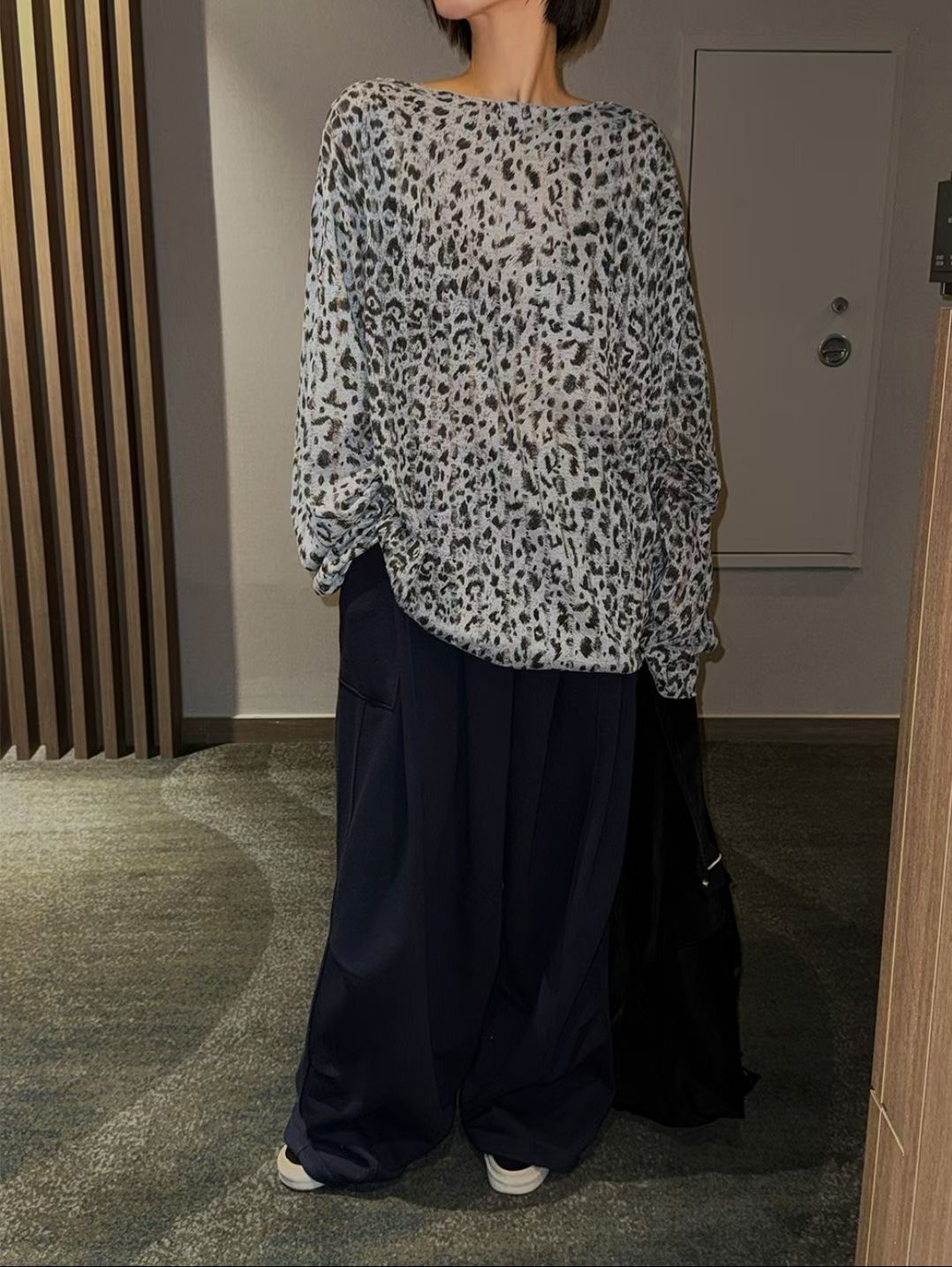 9nine韓國代購女裝新品人氣26春夏職業時尚推薦熱賣長袖T恤9nine長袖T恤圖色2