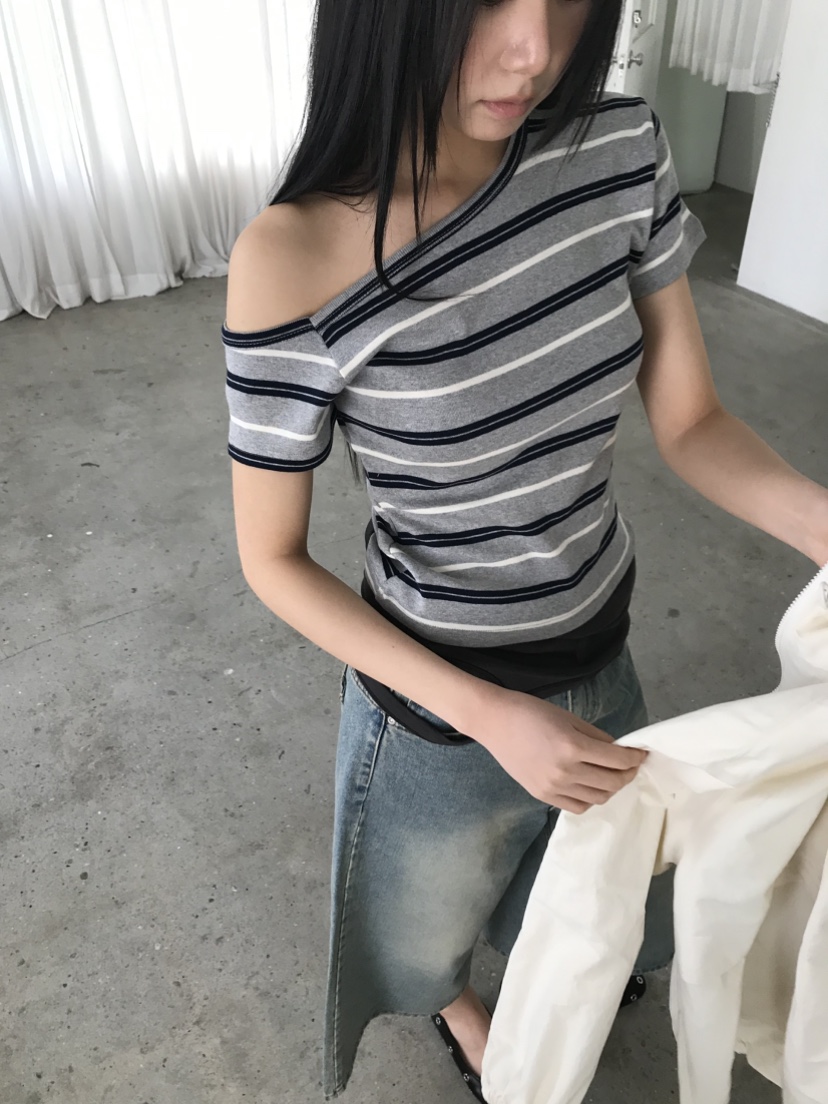 CEDARWOOD韓國東大門直郵女裝新品推薦休閑時尚熱賣26春夏T恤CEDAR WOODT恤