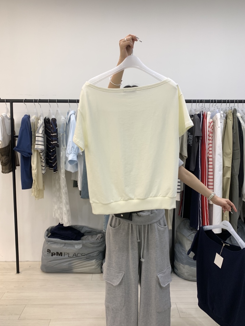 CEDARWOOD韓國代購女士新品26春夏職業人氣休閑熱賣T恤露肩CEDAR WOODT恤