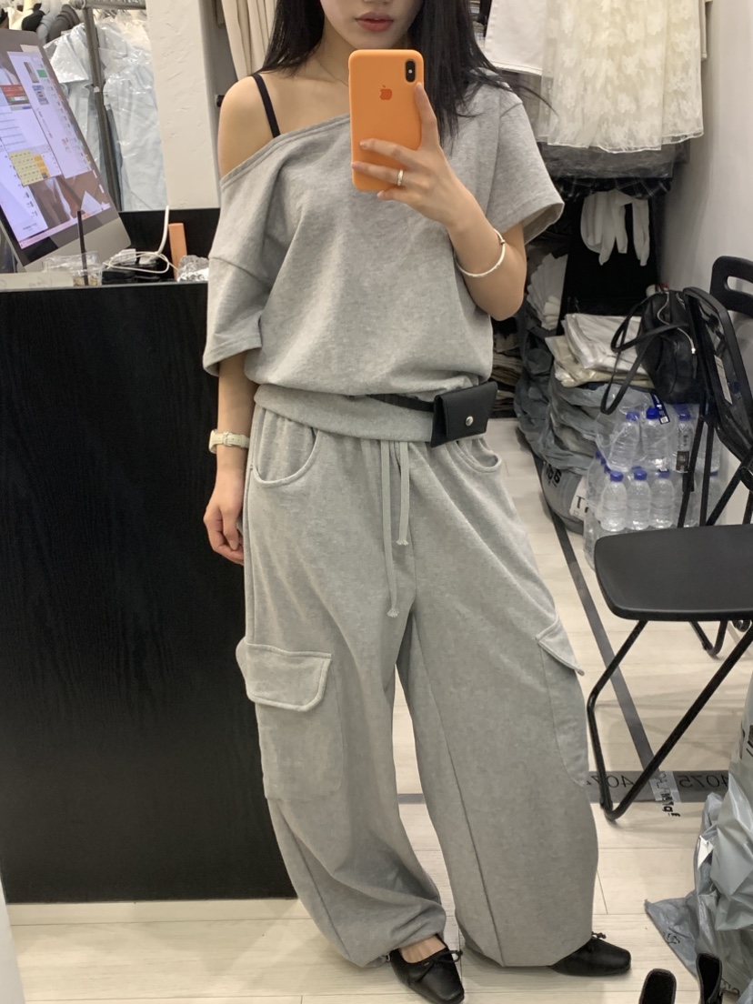 CEDARWOOD韓國代購女士新品26春夏職業人氣休閑熱賣T恤露肩CEDAR WOODT恤