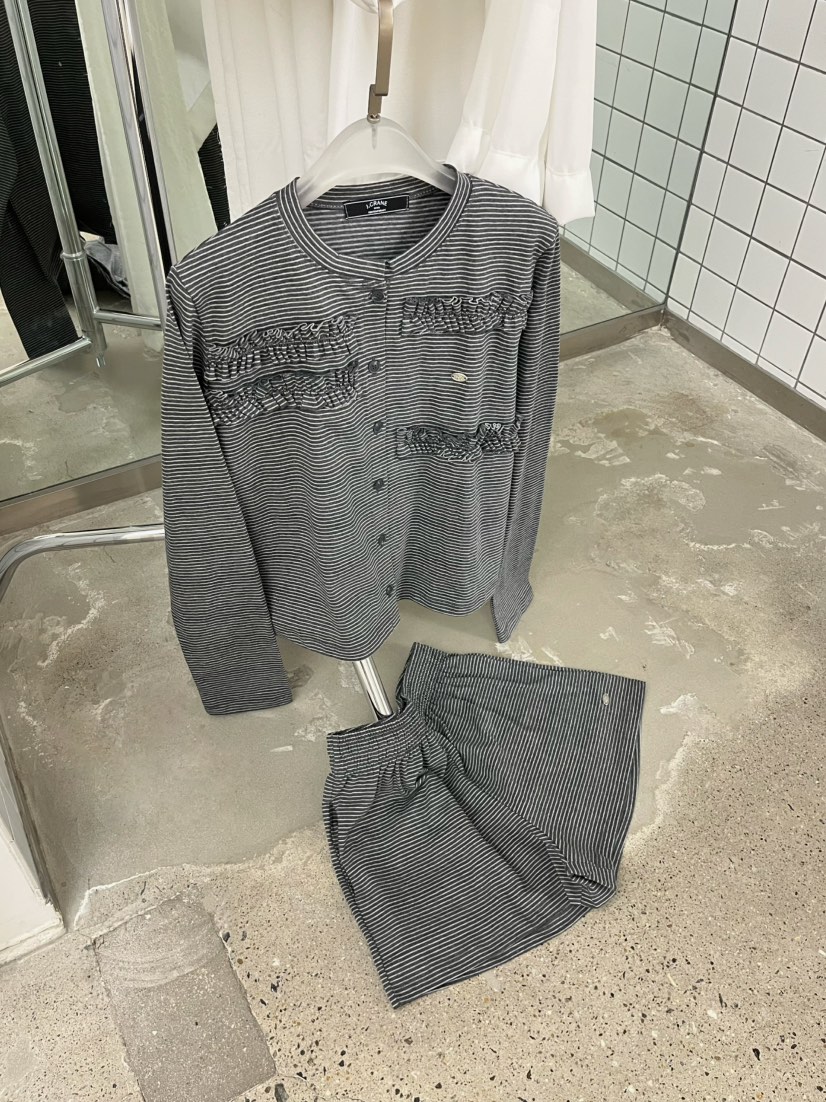 J CRANE-A韓國東大門直郵女裝新款職業長袖T恤開衫條紋J CRANE長袖T恤