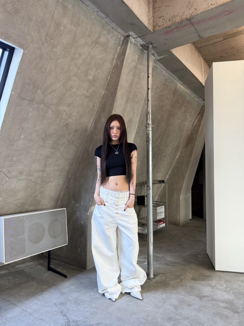 SEEOT韓國直郵實拍女士新品職業人氣推薦時尚26春夏牛仔褲疊穿SEEOT牛仔褲