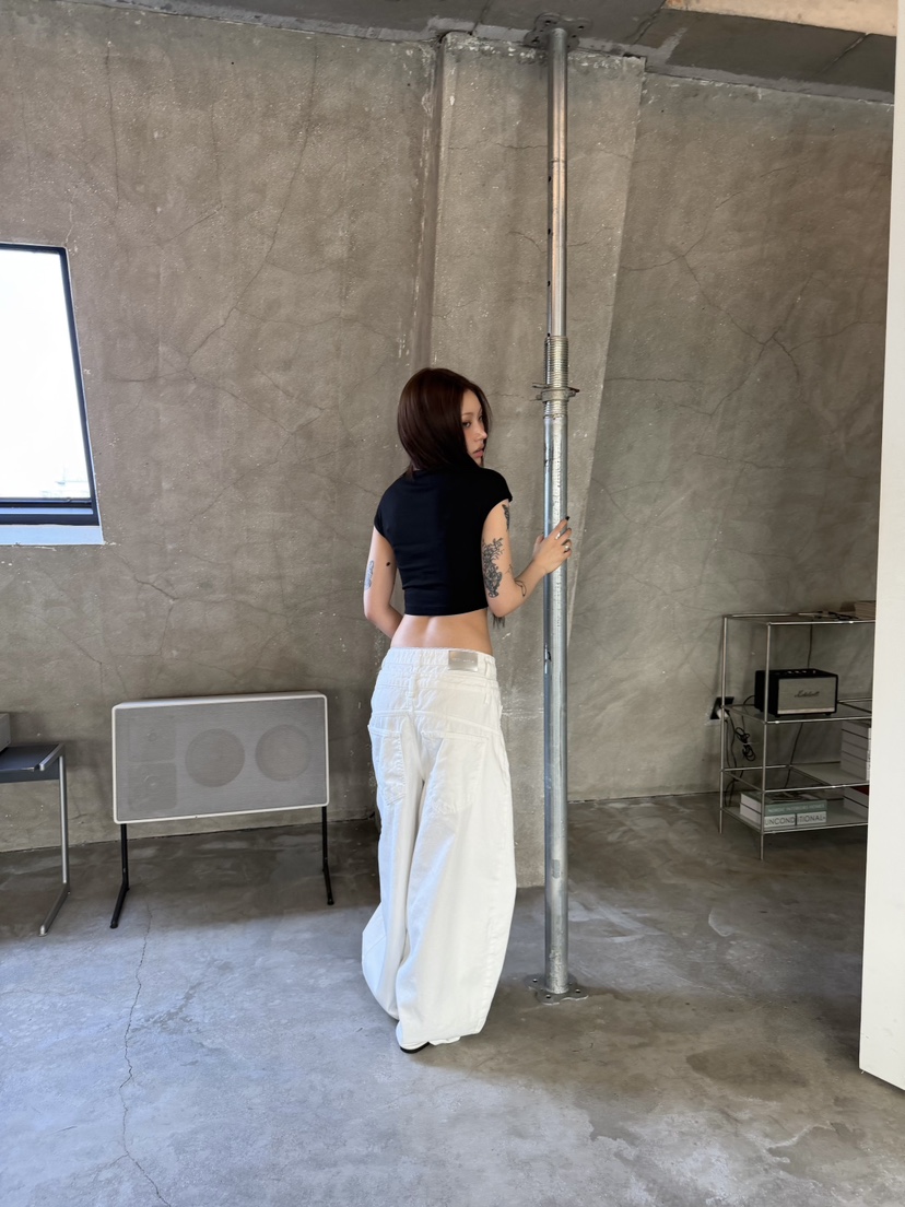 SEEOT韓國直郵實拍女士新品職業人氣推薦時尚26春夏牛仔褲疊穿SEEOT牛仔褲