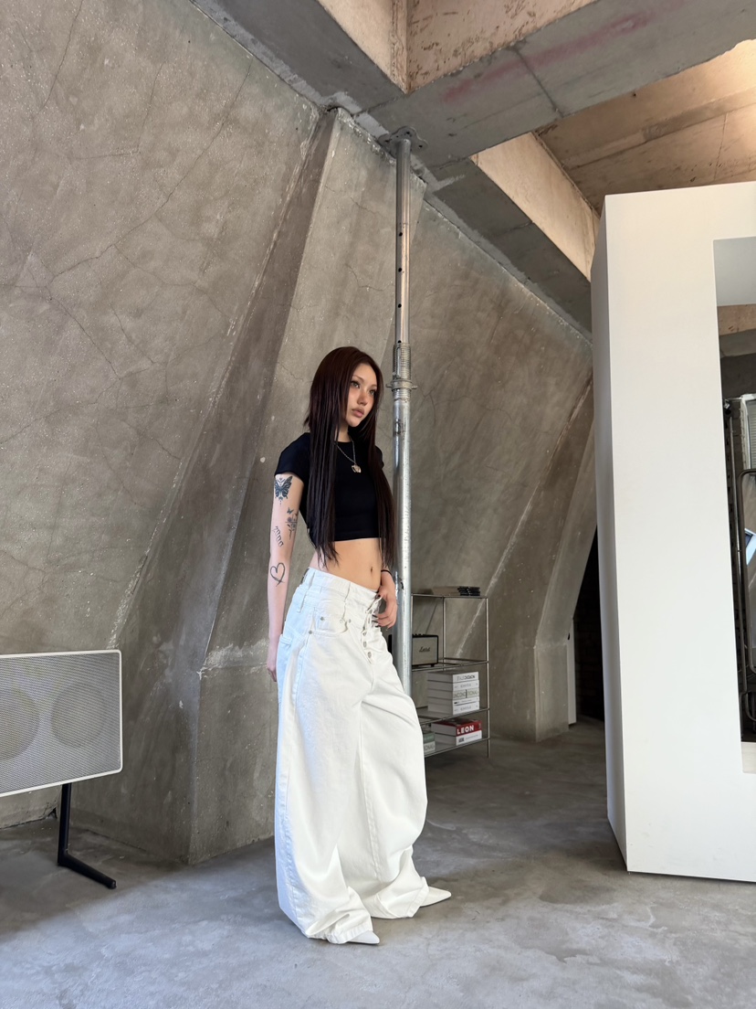 SEEOT韓國直郵實拍女士新品職業人氣推薦時尚26春夏牛仔褲疊穿SEEOT牛仔褲