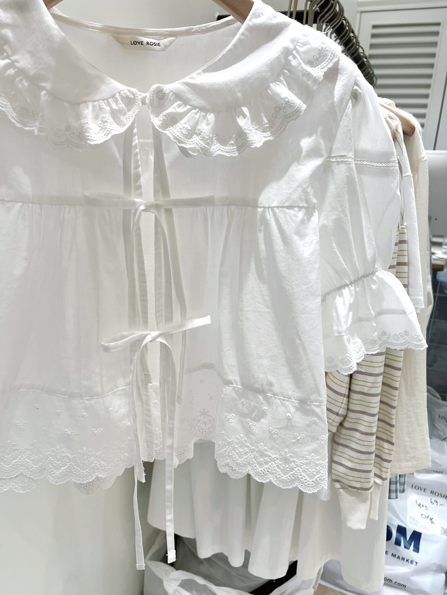LOVE ROSIE韓國直郵女士新款26春夏襯衫蕾絲衫泡泡袖蕾絲LOVE ROSIE襯衫/蕾絲衫
