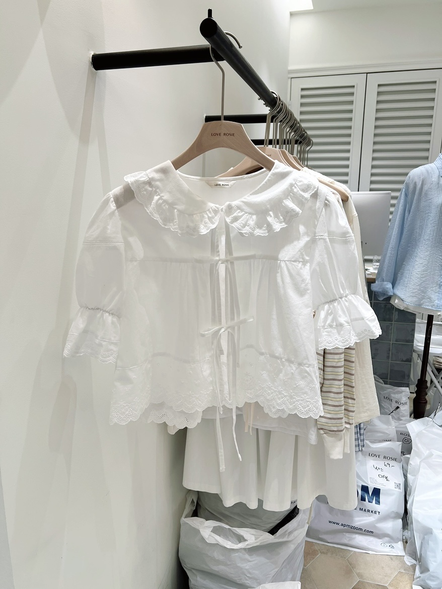 LOVE ROSIE韓國直郵女士新款26春夏襯衫蕾絲衫泡泡袖蕾絲LOVE ROSIE襯衫/蕾絲衫