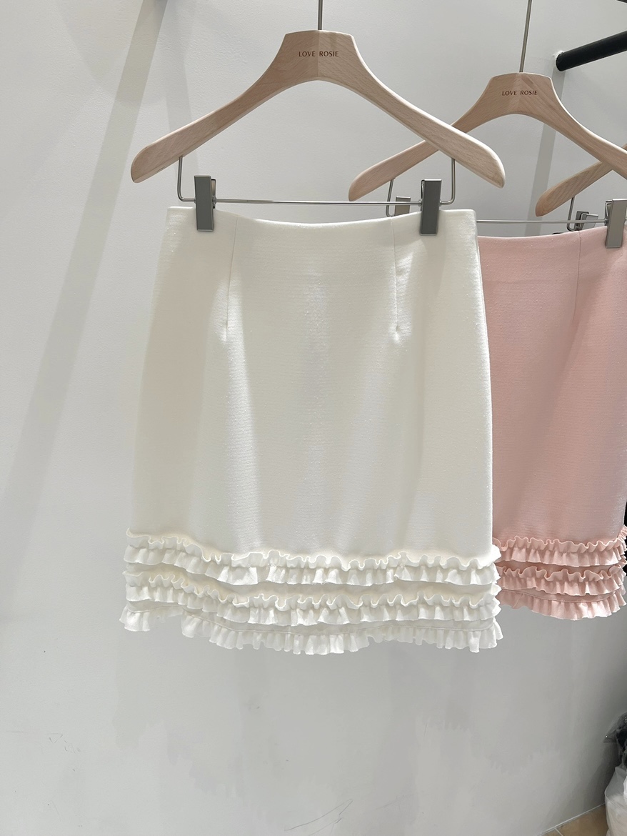 LOVE ROSIE韓國東大門直郵女裝新款休閑時尚26春夏短裙荷葉邊LOVE ROSIE短裙