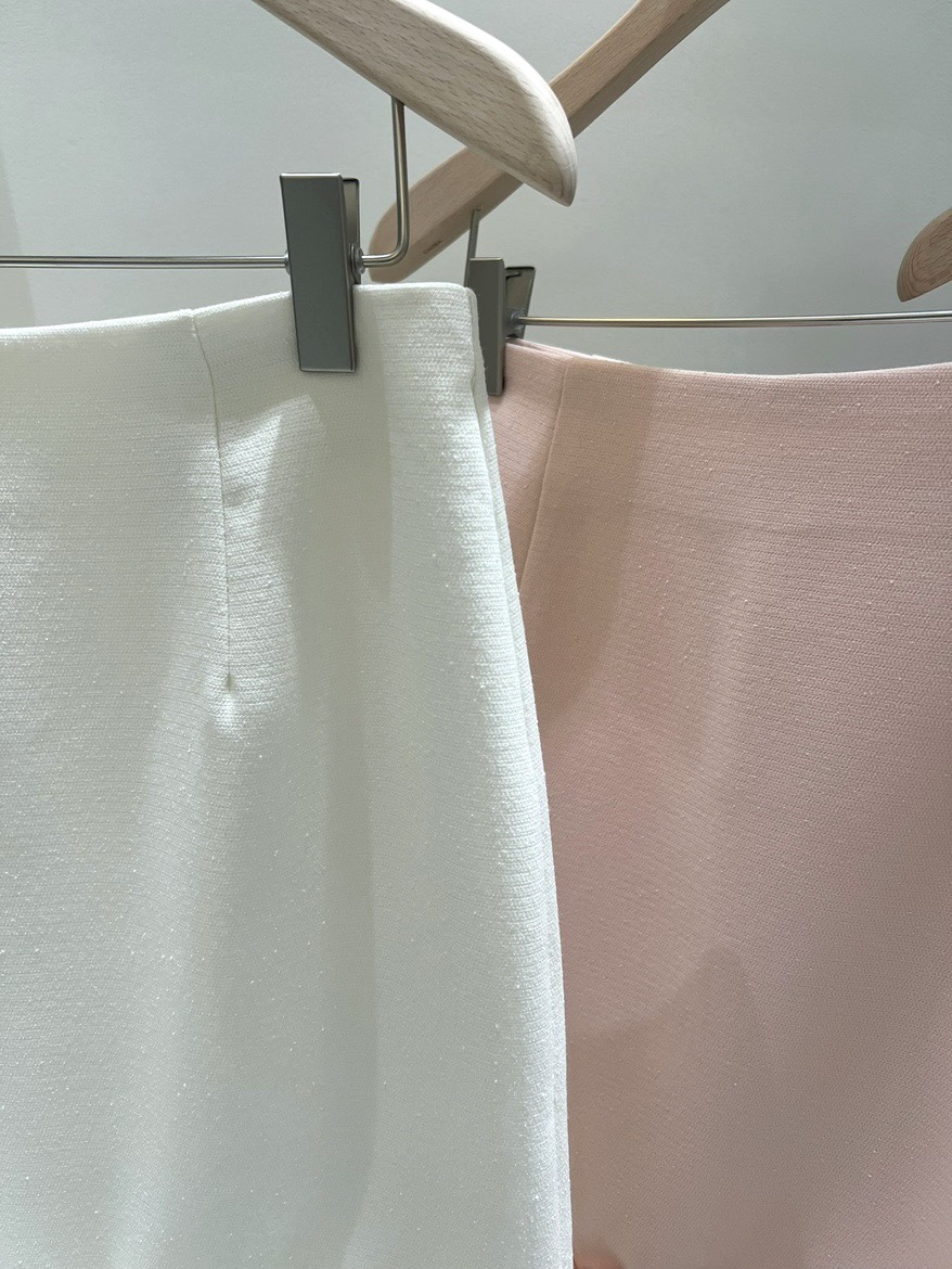 LOVE ROSIE韓國東大門直郵女裝新款休閑時尚26春夏短裙荷葉邊LOVE ROSIE短裙