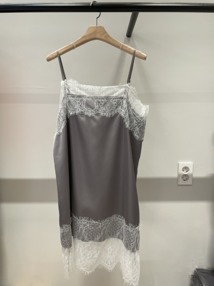 ORMORE韓國東大門直郵女士新款熱賣時尚休閑26春夏連衣裙ORMORE連衣裙圖色1