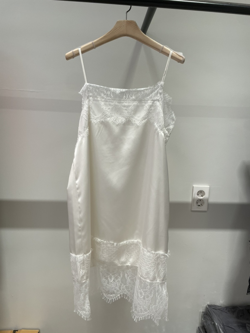 ORMORE韓國東大門直郵女士新款熱賣時尚休閑26春夏連衣裙ORMORE連衣裙圖色2