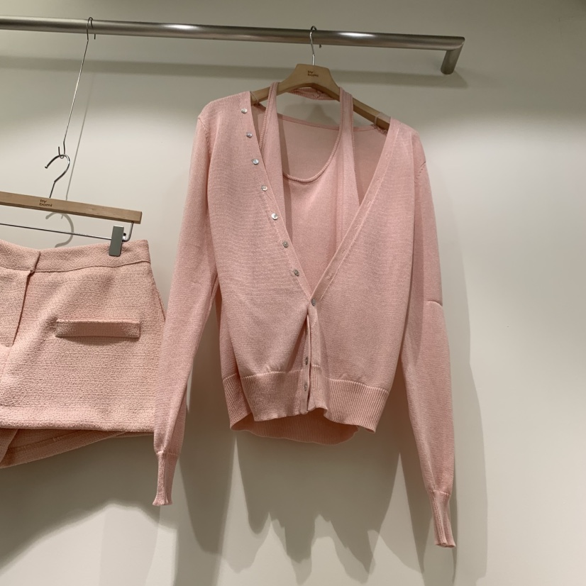 BY BOMI韓國東大門直郵女裝新款時尚針織衫假兩件V領套裝開衫BY BOMI針織衫圖色3