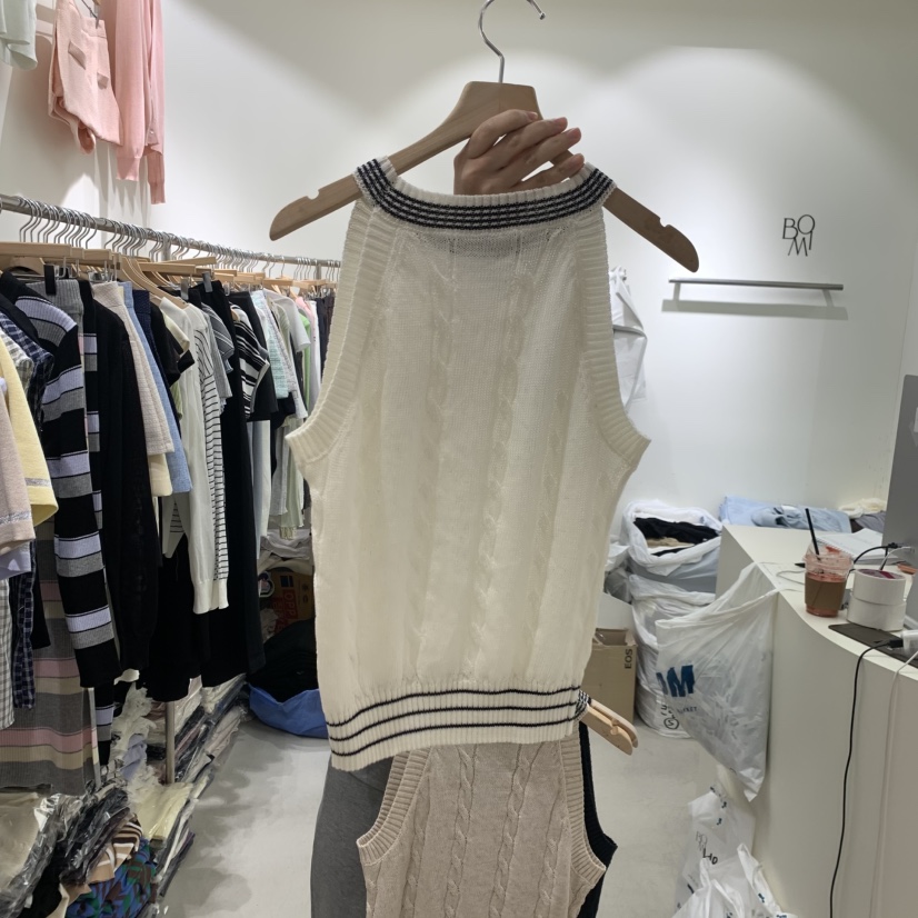 BY BOMI韓國東大門直郵女士新款熱賣人氣推薦吊帶背心露肩BY BOMI吊帶/背心