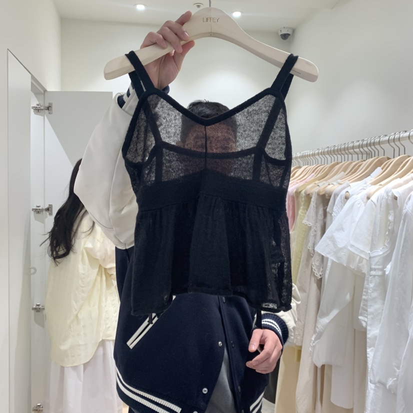 LIFFEY韓國直郵實拍女裝新款26春夏時尚推薦人氣吊帶背心LIFFEY吊帶/背心圖色2