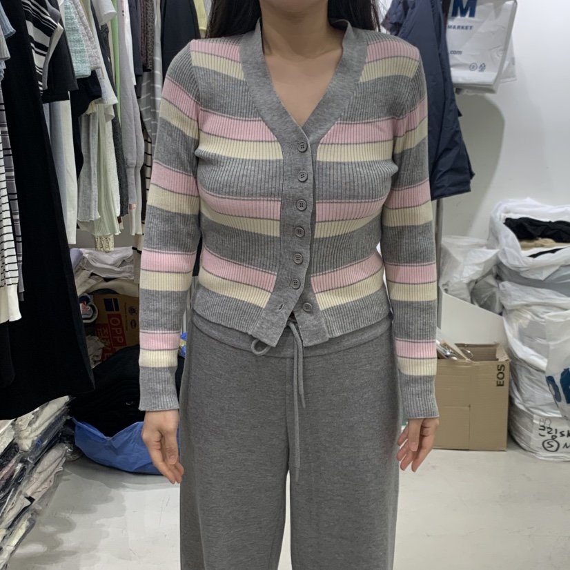 BY BOMI韓國直郵女士新品時尚職業熱賣推薦針織衫開衫羅紋BY BOMI針織衫圖色1