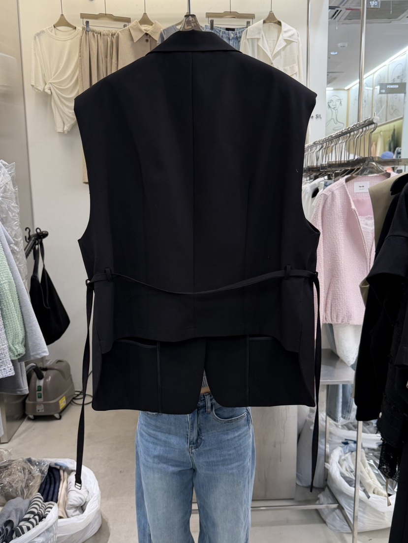 THE SIL韓國代購女裝新品推薦26春夏熱賣馬甲不對稱含腰繩THE SIL/1 2ILLY馬甲