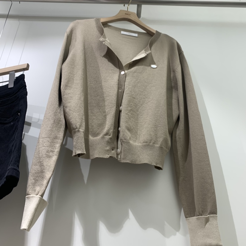 BY BOMI韓國直郵女士新款推薦時尚人氣休閑針織衫撞色開衫BY BOMI針織衫圖色2