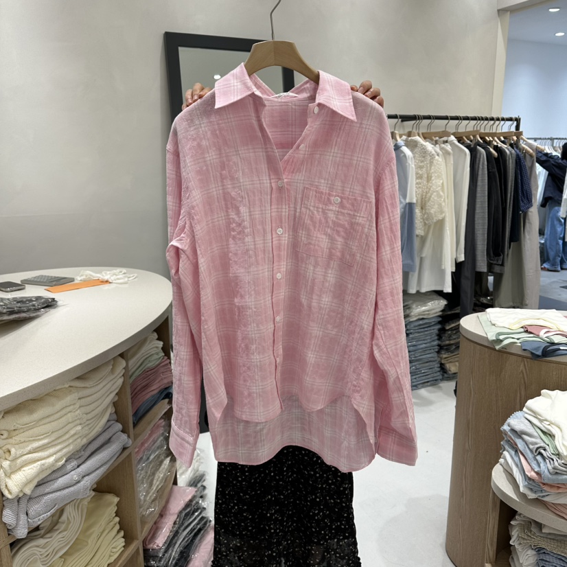 AURA韓國代購女裝新款時尚人氣熱賣推薦職業襯衫蕾絲衫格子Au ra襯衫/蕾絲衫圖色2