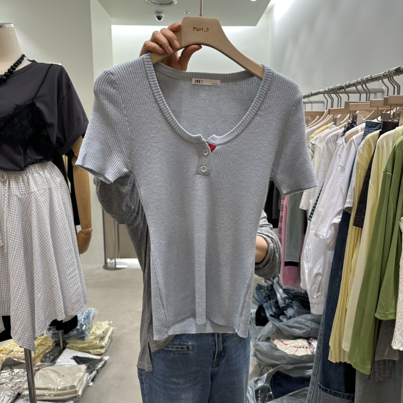 PART3韓國東大門直郵女裝新品職業休閑26春夏推薦針織衫紐扣Part.3針織衫圖色1