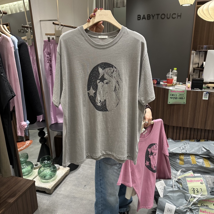 BABYTOUCH韓國東大門直郵女士新款人氣推薦休閑時尚熱賣T恤BABYTOUCHT恤圖色3