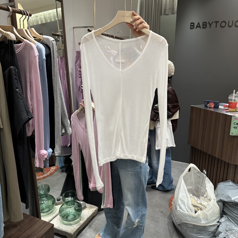 BABYTOUCH韓國直郵女裝新款時尚熱賣休閑26春夏推薦長袖T恤BABYTOUCH長袖T恤圖色1