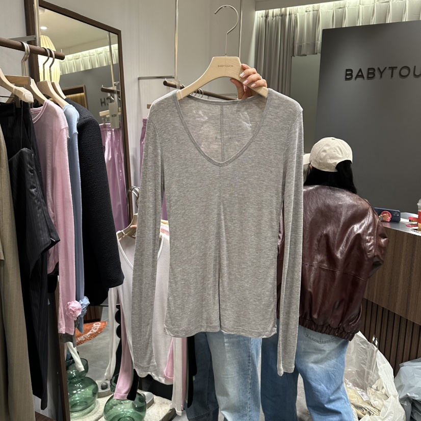 BABYTOUCH韓國直郵女裝新款時尚熱賣休閑26春夏推薦長袖T恤BABYTOUCH長袖T恤圖色3