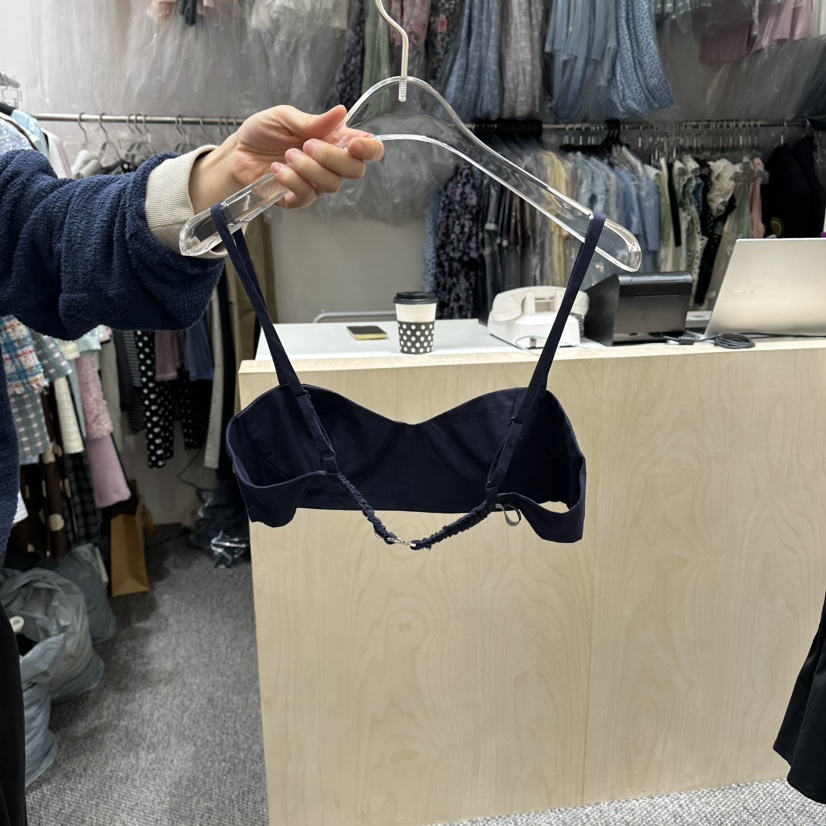 NAPKIN韓國代購女裝新款熱賣時尚人氣推薦26春夏吊帶背心NAPKIN吊帶/背心