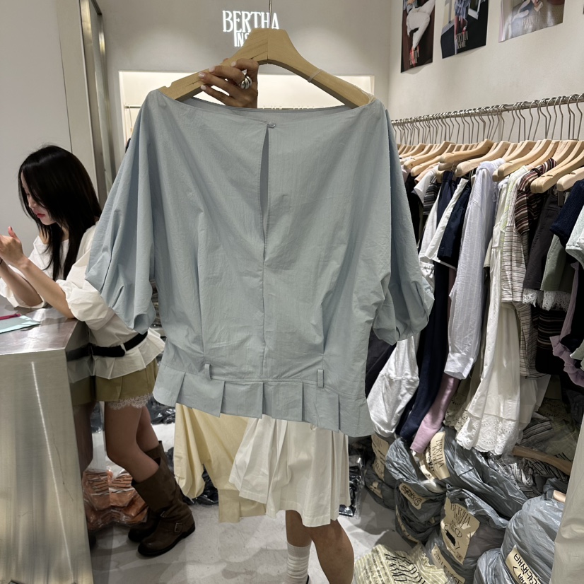 BERTHA韓國直郵實拍女士新品職業推薦襯衫蕾絲衫不含腰帶BERTHA襯衫/蕾絲衫