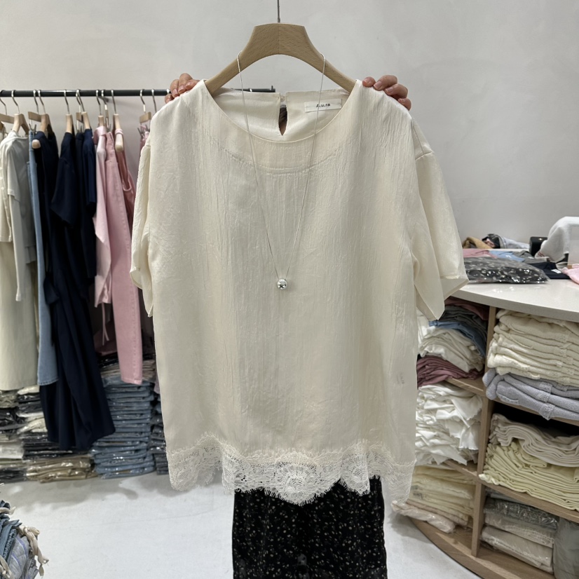 AURA韓國直郵女士新款時尚26春夏人氣襯衫蕾絲衫不含項鏈Au ra襯衫/蕾絲衫圖色1