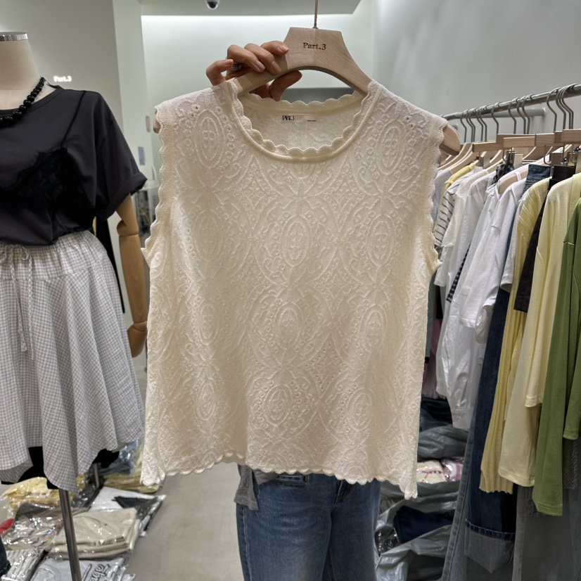 PART3韓國東大門代購女裝新款人氣26春夏時尚吊帶背心刺繡Part.3吊帶/背心圖色1