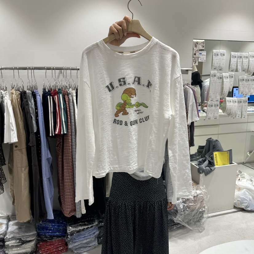 COMBO韓國東大門直郵女裝新品職業人氣休閑26春夏長袖T恤COM_BO長袖T恤圖色1