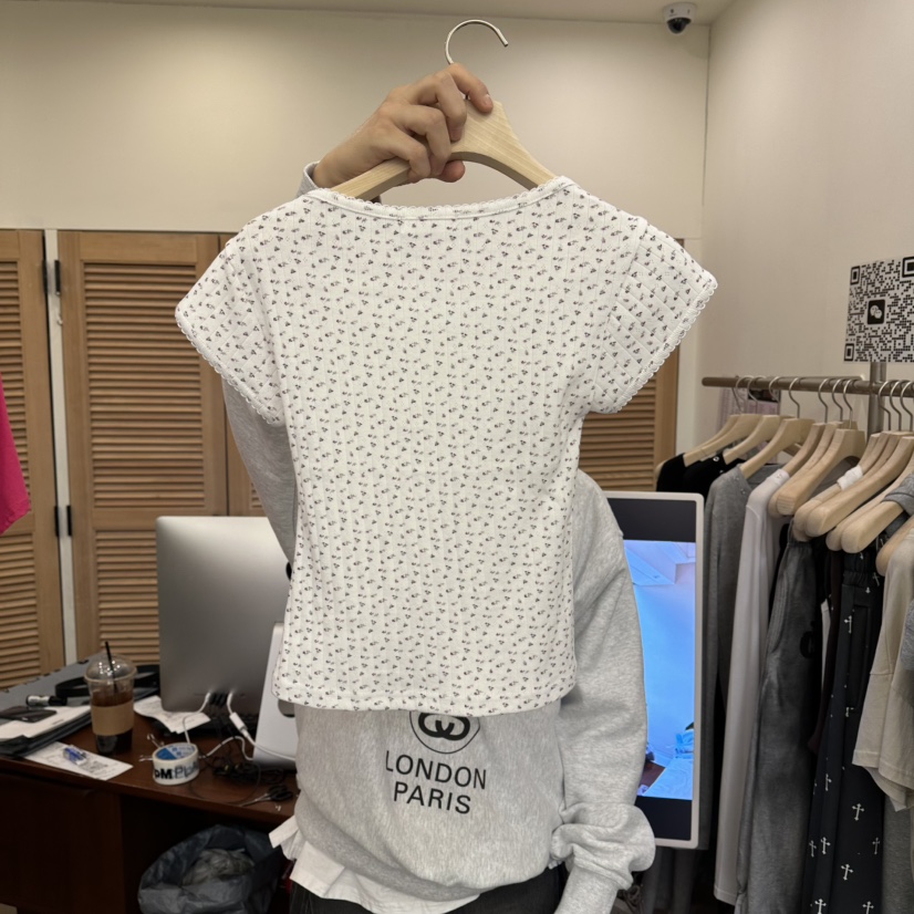 NUT韓國東大門直郵女士新品休閑26春夏推薦人氣時尚職業T恤NUTT恤