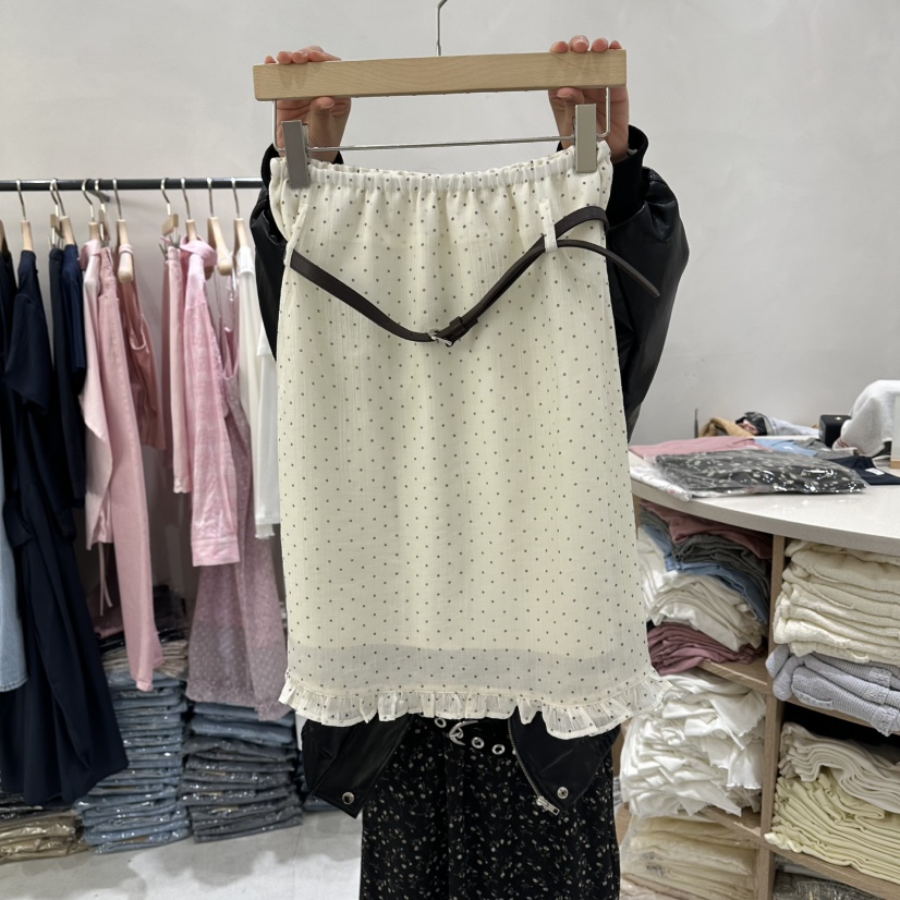 AURA東大門直郵女裝新品真品職業26春夏半身裙中短裙不含腰帶Au ra半身裙/中短裙圖色3