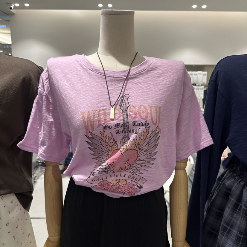 COMBO韓國直郵女裝新款人氣休閑職業推薦時尚T恤不含項鏈COM_BOT恤圖色2