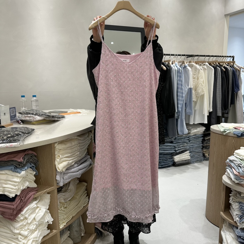 AURA韓國代購女士新品職業熱賣真品時尚推薦26春夏連衣裙Au ra連衣裙圖色1