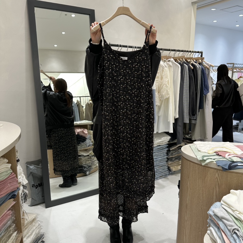 AURA韓國代購女士新品職業熱賣真品時尚推薦26春夏連衣裙Au ra連衣裙圖色2