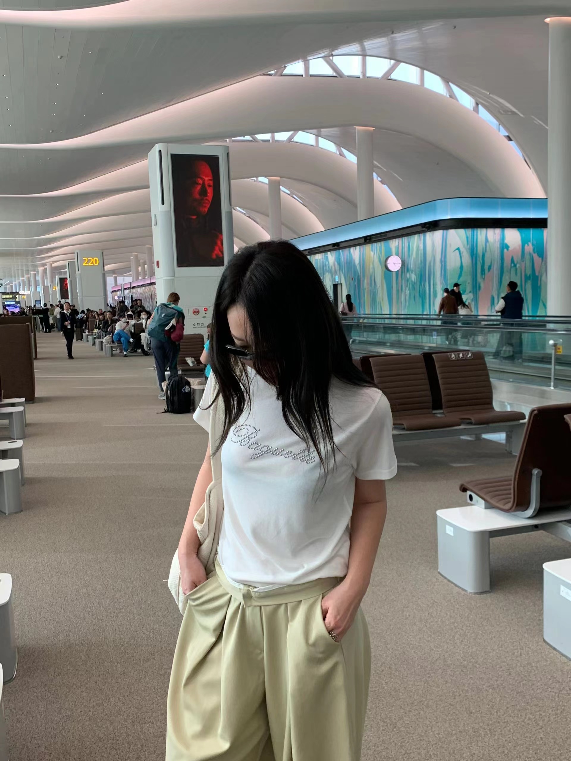 ShopBaguette韓國直郵女裝新品休閑人氣時尚熱賣職業推薦T恤ShopBaguetteT恤