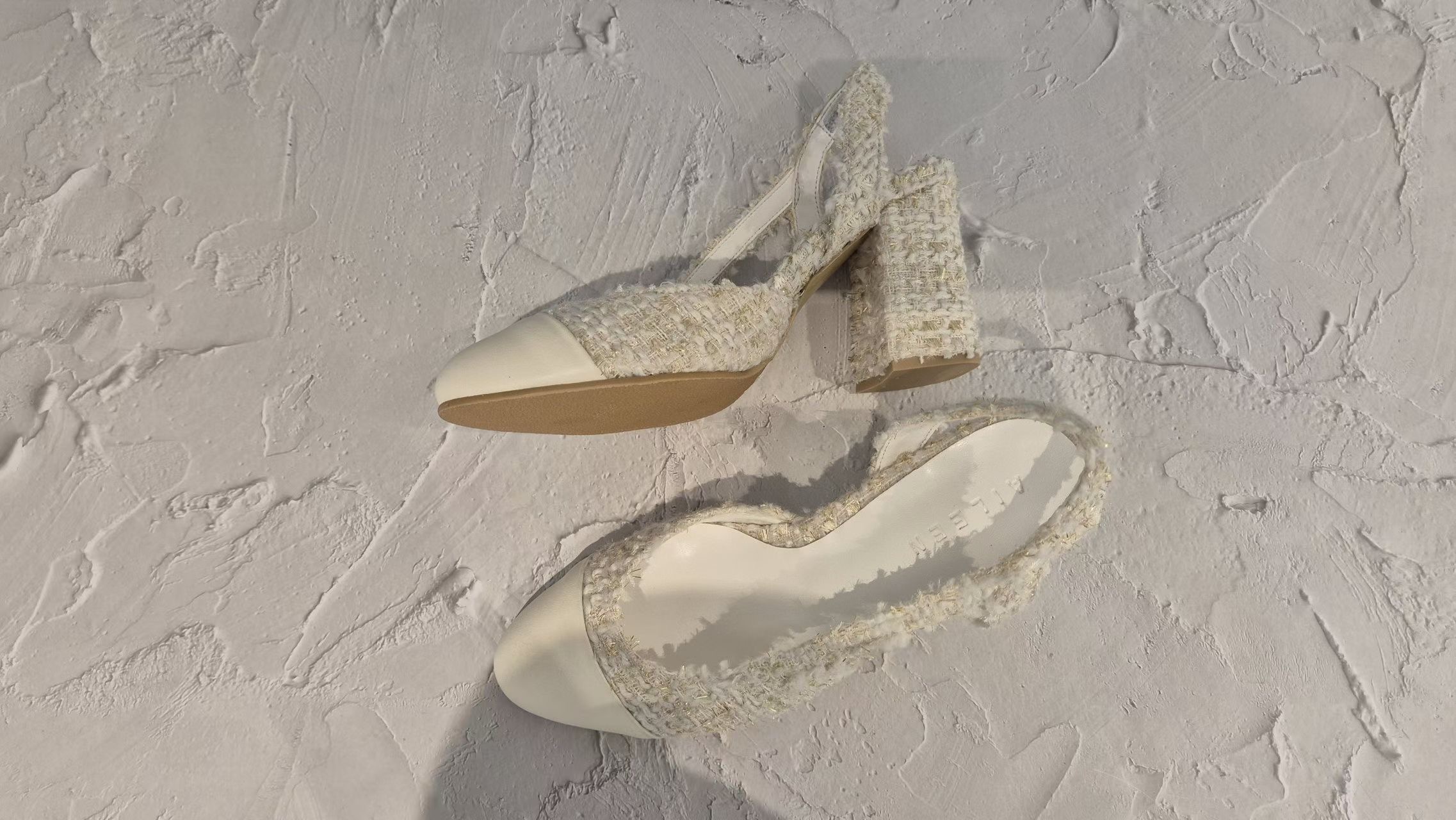 에일린-N東大門代購女裝新品26春夏推薦熱賣時尚涼鞋拖鞋Aileen涼鞋/拖鞋