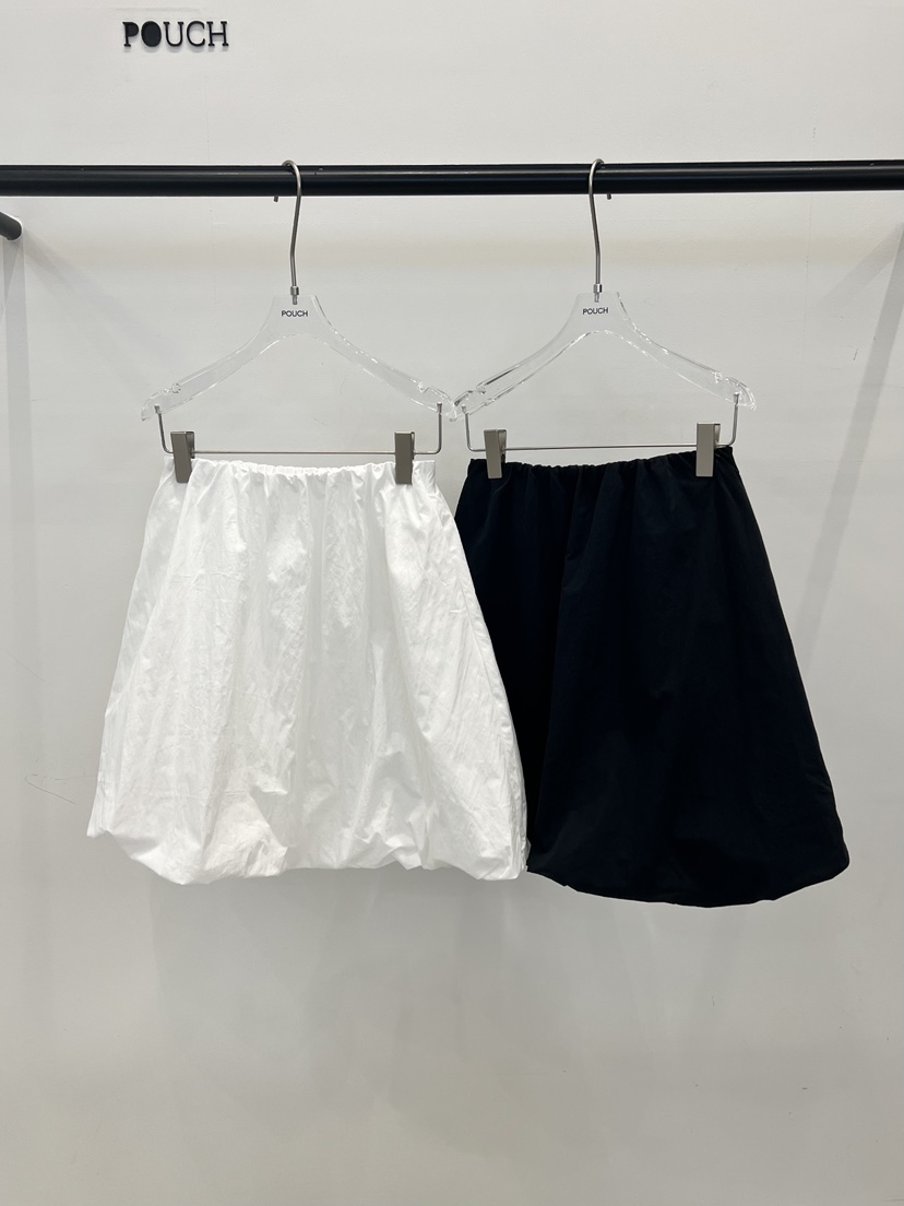 POUCH韓國東大門代購女裝新品休閑時尚推薦人氣熱賣26春夏短裙POUCH短裙