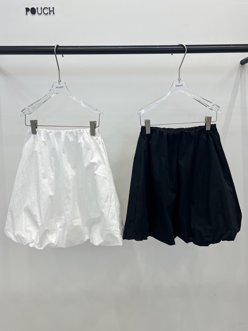 POUCH韓國東大門代購女裝新品休閑時尚推薦人氣熱賣26春夏短裙POUCH短裙