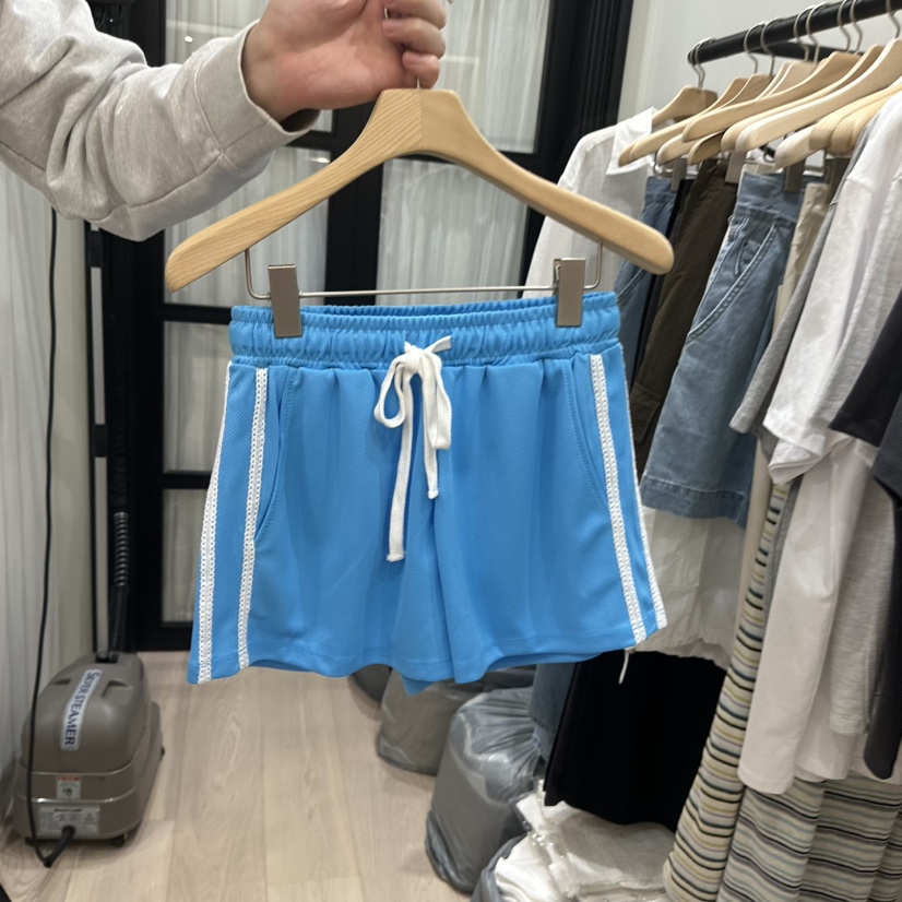 NOTTINGHAM/AVECNOUS/MODEST韓國直郵實拍女裝新款休閑短褲蕾絲NOTTINGHAM/AVECNOUS/MODEST短褲圖色1