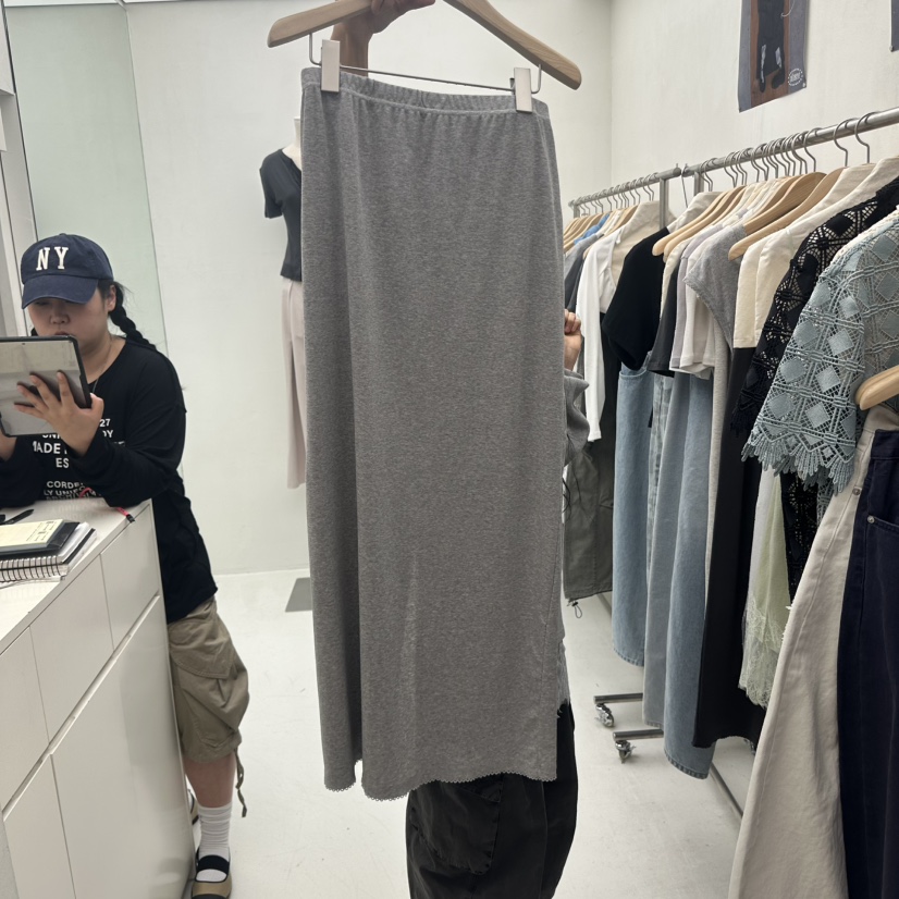 CHAV韓國東大門代購女士新品26春夏熱賣人氣職業推薦長裙CHAV長裙圖色3