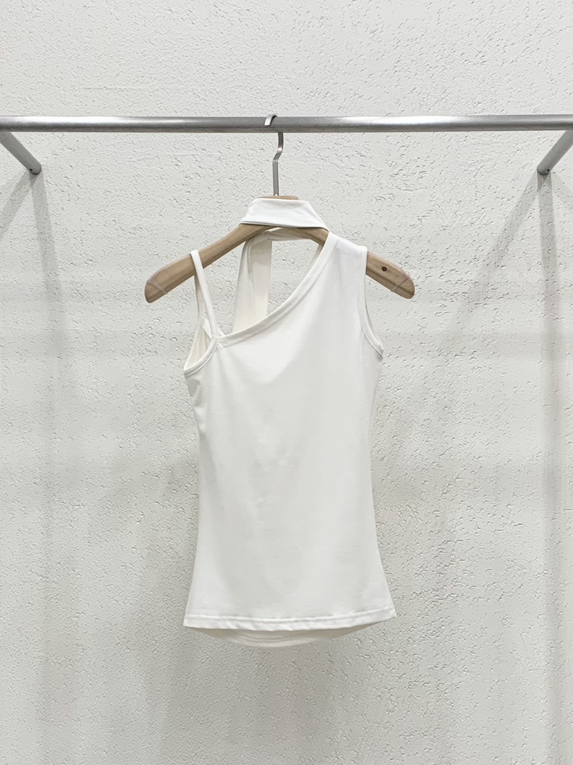 LIGHT AND SALT韓國東大門代購女士新品人氣推薦吊帶背心LIGHT AND SALT吊帶/背心