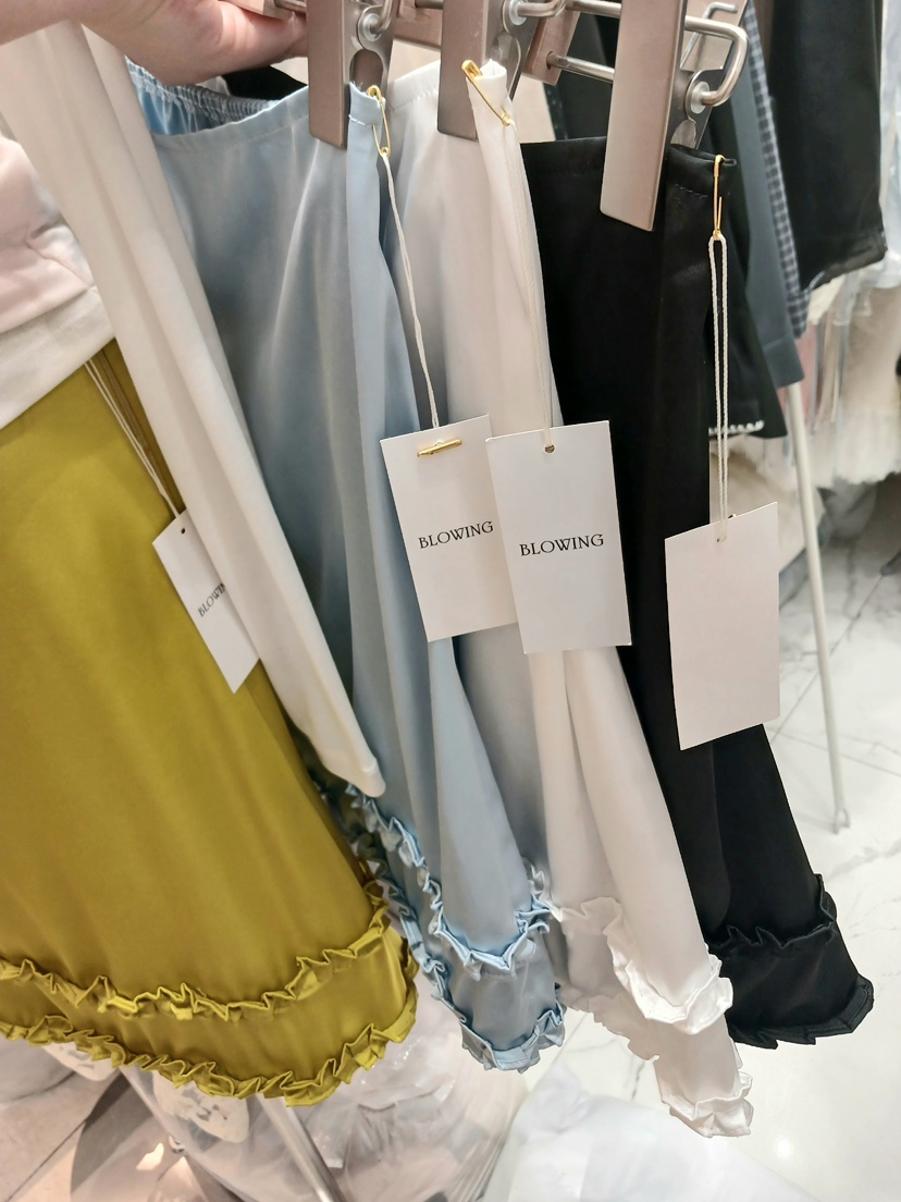 BLOWING韓國直郵實拍女裝新品熱賣時尚推薦休閑半身裙中短裙BLOWING半身裙/中短裙